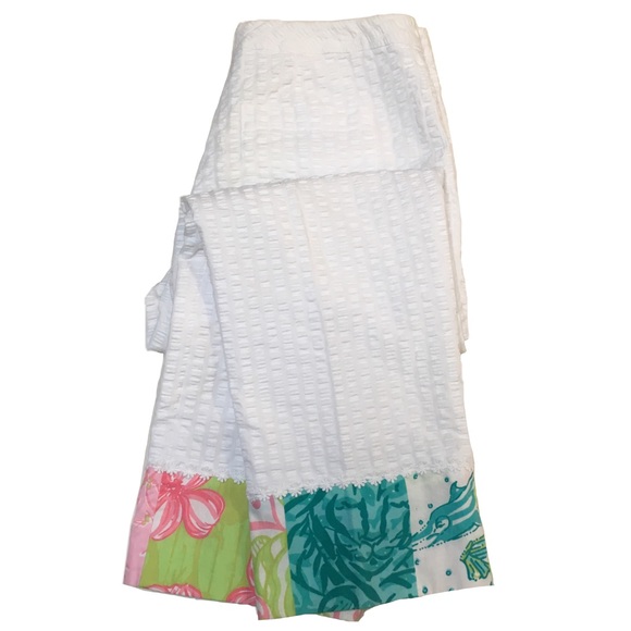 Lilly Pulitzer White Cropped Pants w/ Mixed Lily Print Hemline, Sz 4/Small, EUC - Picture 7 of 13